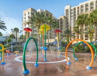 Las Palmeras by Hilton One-Bedroom Suite