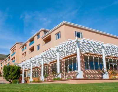 San Luis Bay Inn by Hilton One-Bedroom Suite