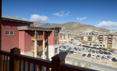 Sunrise Lodge by Hilton One-Bedroom Suite