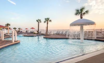 The Cove on Ormond Beach by Hilton One-Bedroom Suite