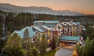 Valdoro Mountain Lodge by Hilton One-Bedroom Suite